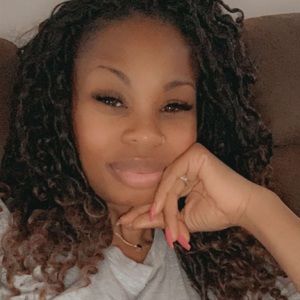 Meet your Posher, Candyce